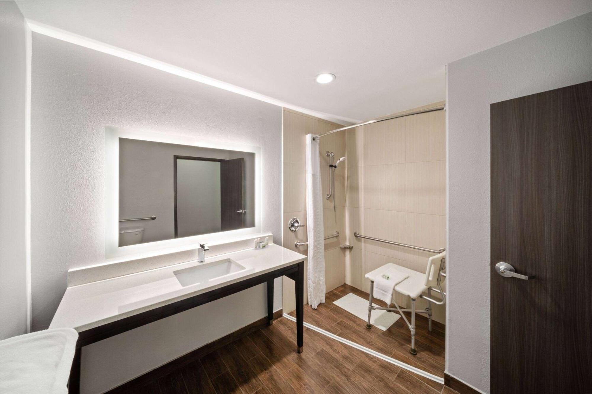 La Quinta By Wyndham Mcalester Exteriör bild